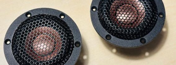 2インチ ワイドレンジドライバー：FORMULA-X FX-101　中低域からツイーター領域の高音まで再生できるフルレンジスピーカー