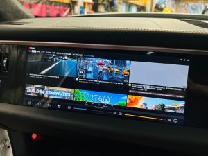 ポルシェ　車種別　マカン　アンドロイドナビ　Android デュアルモニター 12.3 12.5 12.8 テスラ　テスロイド　Youtube CarPlay カープレイ　iPhone ワイヤレス　Android Auto Googleマップ　グーグル　ヤフーカーナビ　クラリオン　純正ナビ　pcm パラメーラ　カイエン　911　2din bose macan porsche ナビ交換　カーナビ　コーディング　coding ポルシェ専用