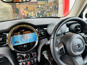 f56 f54 f55 f60 r60 bmw mini nbt evo id5 id6 id7 id8 CarPlay 純正ナビ　後付け　カーナビ　ナビ交換　ナビ取付　bmw純正　ワイヤレス　ナビなし　半導体不足　カープレイ　コーディング　地図更新　coding map conversion ミニ　iDrive アイドライブ　gps