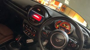 セルフコーディング　コーディング　失敗　iDrive 純正ナビ　修理　ヘッドユニット　nbt nbtevo id5 id6 coding bimmercode odb スマートフォン　bmw mini benz audi ベンツ　アウディ　esys bimmer CarPlay カープレイ　有効化　フルスクリーン　全画面　id7 後付け　再起動　繰り返す　バッテリー上がり　エラーコード　エラー消去　ミニクーパー　クラブマン f54 f55 f56 f57 クーパー　iPhone キャンセラー　ビマーズコード