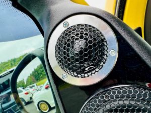 emma japan asia 2025 2026 カーオーディオコンペティション　ハイエンド　カーオーディオ　コンテスト　音質審査　国際ジャッジ　外国人ジャッジ　審査員　音質コンテスト　car auidio competition European Mobile Media Association ヨーロピアン　有償車両　エキスパート　xクラス　mクラス　x unlimited m8000 master sfm広島　サウンド　ファナティック　ミーティング　Mercury Car Audio  入賞車両　HOT WIRED ホットワイヤード
