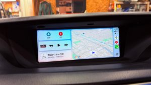 レクサス レクサス純正 純正ナビ 後付け CarPlay カープレイ ワイヤレス AVインターフェース インターフェース HDMI USB 映像入力 HDMI入力 動画再生 動画視聴 Fire TV Stick amazon アマゾン プライム ビデオ ネットリックス ミラーリング Youtube fulu tver フルスクリーン Bluetooth iPhone iPhone 17 16 15 14 google Googleマップ アプリ カーナビ ヤフー 名古屋 HOT WIRED
ホットワイヤード マクレビ スピーカー交換 カーオーディオ専門店 カープレイモジュール アンドロイド gs350 gs300 gs450 ls460 ls600