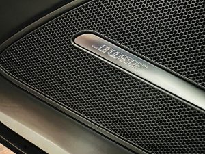 アウディ　純正　ボーズ　bose b&o バングアンドオルフセン　ボーズサウンド　スピーカー交換　スコーカー　ミッドレンジ　2インチ ワイドレンジドライバー　音質　カーオーディオ　CarPlay 通販　車種別　カプラー　プラグアンドプレイ　簡単取付　ハイエンド　カープレイ　デッドニング アウディ　a8 s8 s7 a7 a6 s6 q5 q7 q8 a4 a3 a2 a1 カーオーディオ専門店　名古屋　ホットワイヤード
