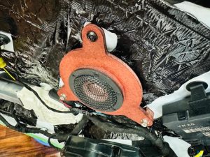 アウディ　純正　ボーズ　bose b&o バングアンドオルフセン　ボーズサウンド　スピーカー交換　スコーカー　ミッドレンジ　2インチ ワイドレンジドライバー　音質　カーオーディオ　CarPlay 通販　車種別　カプラー　プラグアンドプレイ　簡単取付　ハイエンド　カープレイ　デッドニング アウディ　a8 s8 s7 a7 a6 s6 q5 q7 q8 a4 a3 a2 a1 カーオーディオ専門店　名古屋　ホットワイヤード
