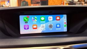 レクサス レクサス純正 純正ナビ 後付け CarPlay カープレイ ワイヤレス AVインターフェース インターフェース HDMI USB 映像入力 HDMI入力 動画再生 動画視聴 Fire TV Stick amazon アマゾン プライム ビデオ ネットリックス ミラーリング Youtube fulu tver フルスクリーン Bluetooth iPhone iPhone 17 16 15 14 google Googleマップ アプリ カーナビ ヤフー 名古屋 HOT WIRED
ホットワイヤード マクレビ スピーカー交換 カーオーディオ専門店 カープレイモジュール アンドロイド gs350 gs300 gs450 ls460 ls600