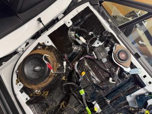 レクサス　純正　マークレビンソン lexus rx500h rx350h rx nx is ls lx es lm lc Mark Levinson スピーカー交換　カーオーディオ　unity ウーハー　スコーカー　ミッドレンジ　ワイドレンジ　2インチ　 ワイドレンジドライバ　ミッドウーハー　サブウーハー　音質　周波数　抵抗値　インピーダンス　位相　フェーズ　最適化　車種別　専用　通販　インナーバッフル　ハーネス　コネクター　デッドニング　アナライザー　解析　測定　音響　ツイータ　音質改善　マクレビ　HOT WIRED ホットワイヤード　Mercury Car Audio マーキュリー　FORMULA-X FX-101　