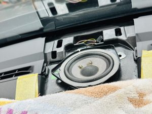 porsche 718 cayman pcm4 pcm5 pcm6 pcm7 ポルシェ ケイマン ボクスター 911 カレラ ボーズ サウンド bose sound burmester ブルメスター 純正ボーズ 純正bose スピーカー交換 ツイーター ウーハー ミッドレンジ スコーカー デッドニング CarPlay カーオーディオ カープレイ スピーカー交換 Mercury Car Audio HOT WIRED 名古屋 音質改善 音質向上