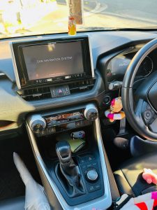 カーナビ 社外品 純正ナビ 外部入力 aux hdmi rca あとづけ 後付け CarPlay カープレイ Android Auto アンドロイド スマホ ミラーリング 汎用 ワイヤレス iPhone Youtube airplay airdrop ユーチューブ 動画 再生 視聴 動画アプリ Googleマップ トヨタ rav4 パイオニア カロッツエリア