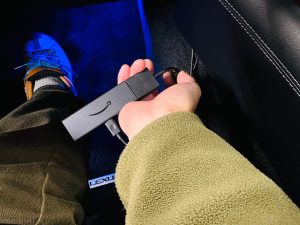 レクサス　純正ナビ　後付け　ワイヤレス　CarPlay カープレイ　アンドロイドオート　Android Auto
ミラーリング　airplay hdmi firetv amazon apple iphone Fire TV Stick ファイヤーtv lexus ls460 ls600 gs300 gs450 gs350 gsf is300 is350 レクサス純正ナビ　HDIM入力　動画　映像入力　ビデオ入力　外部入力　ブルーレイ　Netflix
fulu プライムビデオ　アマゾン　Youtube maeba tver googl Googleマップ　グーグルマップ　ミラーリング　avインターフェース　　カーナビ　アップル　映像　名古屋　ホットワイヤード