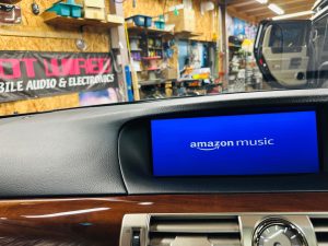 レクサス　純正ナビ　後付け　ワイヤレス　CarPlay カープレイ　アンドロイドオート　Android Auto
ミラーリング　airplay hdmi firetv amazon apple iphone Fire TV Stick ファイヤーtv lexus ls460 ls600 gs300 gs450 gs350 gsf is300 is350 レクサス純正ナビ　HDIM入力　動画　映像入力　ビデオ入力　外部入力　ブルーレイ　Netflix
fulu プライムビデオ　アマゾン　Youtube maeba tver googl Googleマップ　グーグルマップ　ミラーリング　avインターフェース　　カーナビ　アップル　映像　名古屋　ホットワイヤード