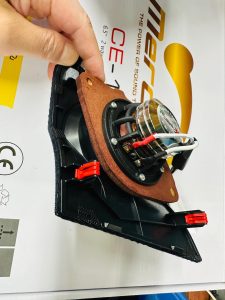 lexus lbx レクサス　純正　Mark Levinson マークレビンソン　スピーカー交換　音質　unity スピーカー　ツイーター　高音　低音　センタースピーカー　ダッシュボード　ドアスピーカー　ウーハー　サブウーハー　マクレビ　ワイドレンジ　フルレンジ　2インチ ワイドレンジドライバー　AudioCircle Audible Physics Mercury Car Audio HOT WIRED ホットワイヤード　名古屋　カーオーディオ　カーオーディオ専門店
ユニティ