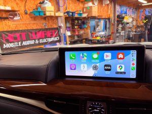 レクサス　純正ナビ　後付け　あとづけ　ワイヤレス　CarPlay カープレイ　アンドロイドオート　Android Auto ミラーリング　airplay hdmi firetv amazon apple iphone Fire TV Stick ファイヤーtv lexus LX570 ランクル　200ランドクルーザー　200系　トヨタ純正ナビ　レクサス純正ナビ　HDIM入力　動画　映像入力　ビデオ入力　外部入力　ブルーレイ　Netflix fulu プライムビデオ　アマゾン　Youtube ameba tver disney+ googl Googleマップ　グーグルマップ　ミラーリング　avインターフェース　　カーナビ　アップル　映像　名古屋　ホットワイヤード