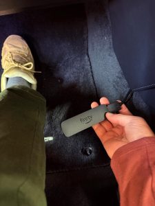 レクサス　純正ナビ　後付け　あとづけ　ワイヤレス　CarPlay カープレイ　アンドロイドオート　Android Auto ミラーリング　airplay hdmi firetv amazon apple iphone Fire TV Stick ファイヤーtv lexus LX570 ランクル　200ランドクルーザー　200系　トヨタ純正ナビ　レクサス純正ナビ　HDIM入力　動画　映像入力　ビデオ入力　外部入力　ブルーレイ　Netflix fulu プライムビデオ　アマゾン　Youtube ameba tver disney+ googl Googleマップ　グーグルマップ　ミラーリング　avインターフェース　　カーナビ　アップル　映像　名古屋　ホットワイヤード