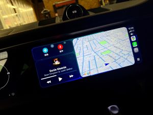 ポルシェ マカン カイエン パラメーラ 911 porsche カーナビ 純正 ナビ ナビ交換 アンドロイド CarPlay カープレイ 12.3インチ 12.5インチ ファームウェア アップグレード ソフトウエア Android 13 14 15 アイフォン iPhone グーグル クラリオン bose ボーズ ノイズ カーオーディオ 不具合 音が出ない 画面がチラつく 電源 落ちる 再起動 can bus ステリモ ホットワイヤード