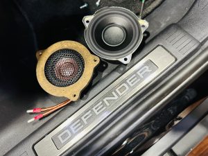 DEFENDER LAND ROVER ランドローバー ディフェンダー メリディアン meridian スピーカー交換 ツイーター ウーハー 音質 カーオーディオ 通販 車種別 プラグアンドプレイ 2インチ ワイドレンジドライバー Mercury Car Audio Audible Physics Audiocircle HOT WIRED 通販 業販 M62 DFFDW+TW インナーバッフル レンジローバー ディスカバリー 110 90 ジャガー ディスカバリー イヴォーグ ミッドレンジ スコーカー